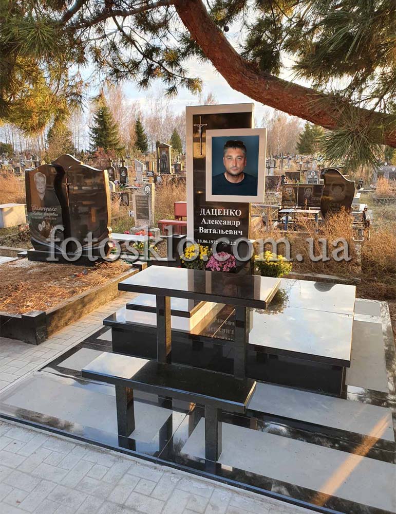 pamaytnik fotokolaz 4