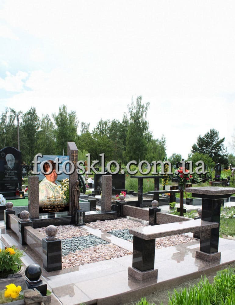 Pamyatnik 137.2