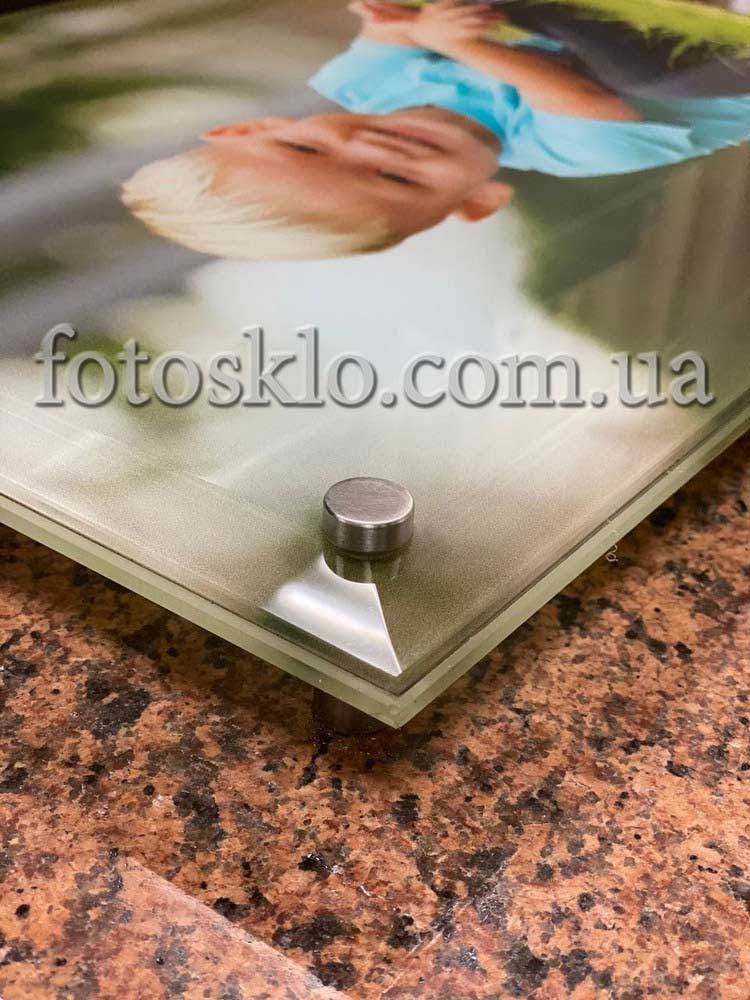 На выносных крепежах
