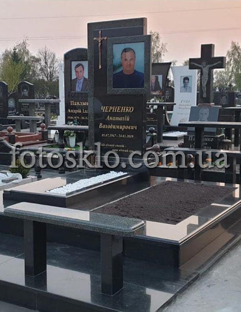 pamaytnik fotokolaz 4