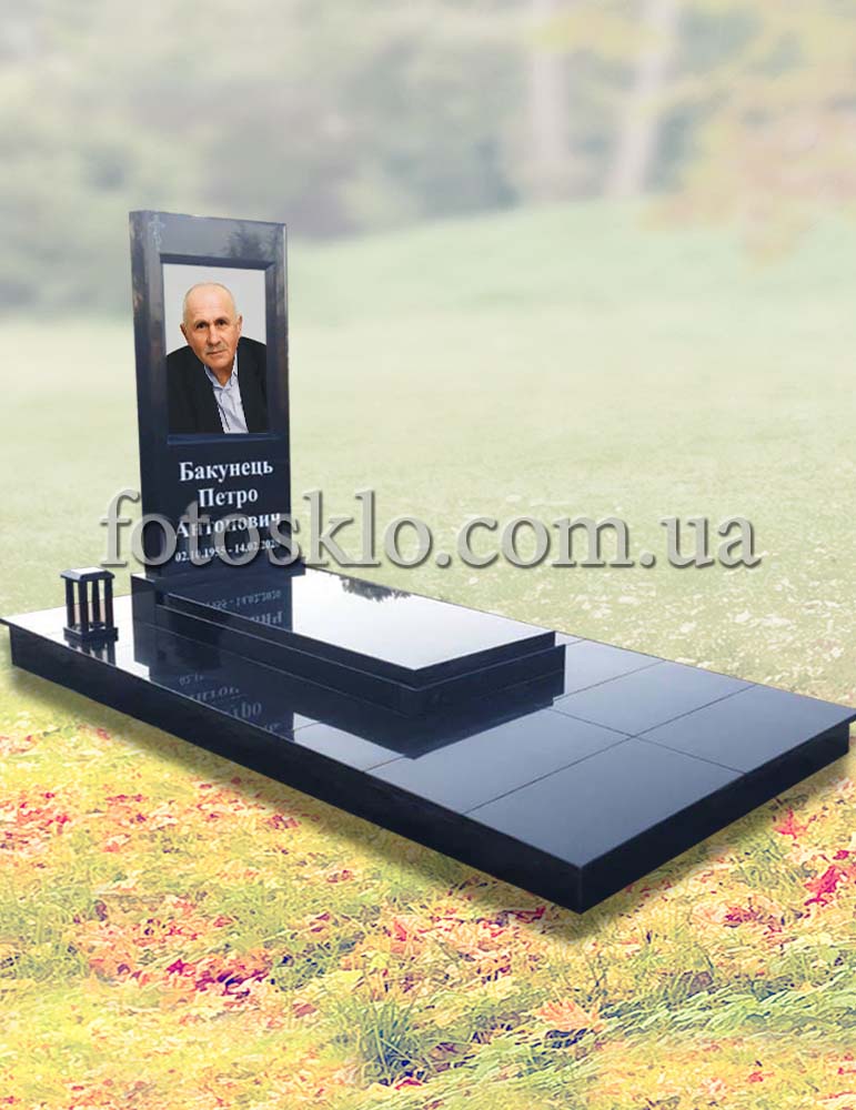 Памятник для папы с цветной фотографией