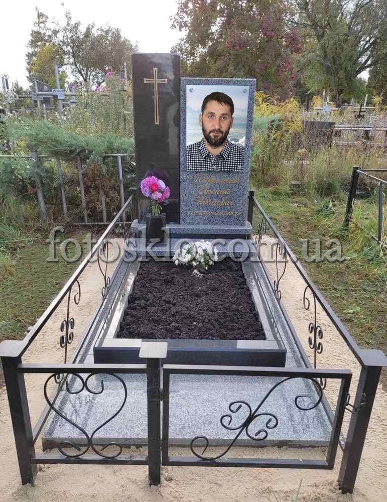pamaytnik fotokolaz 4