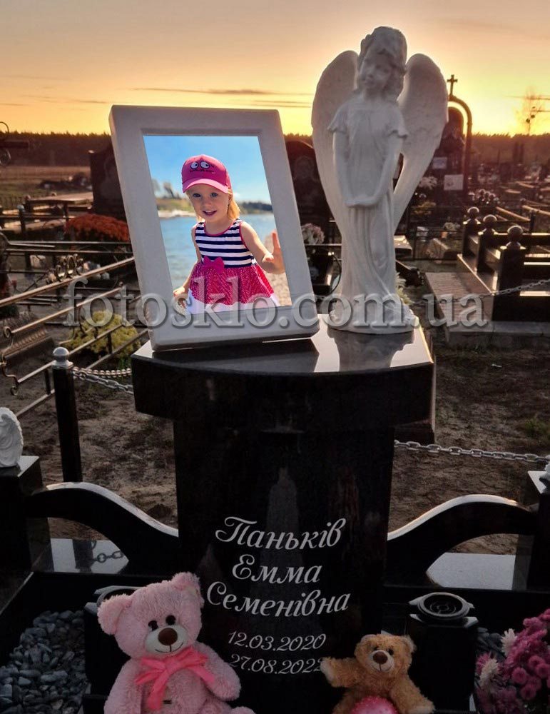 pamaytnik fotokolaz 4