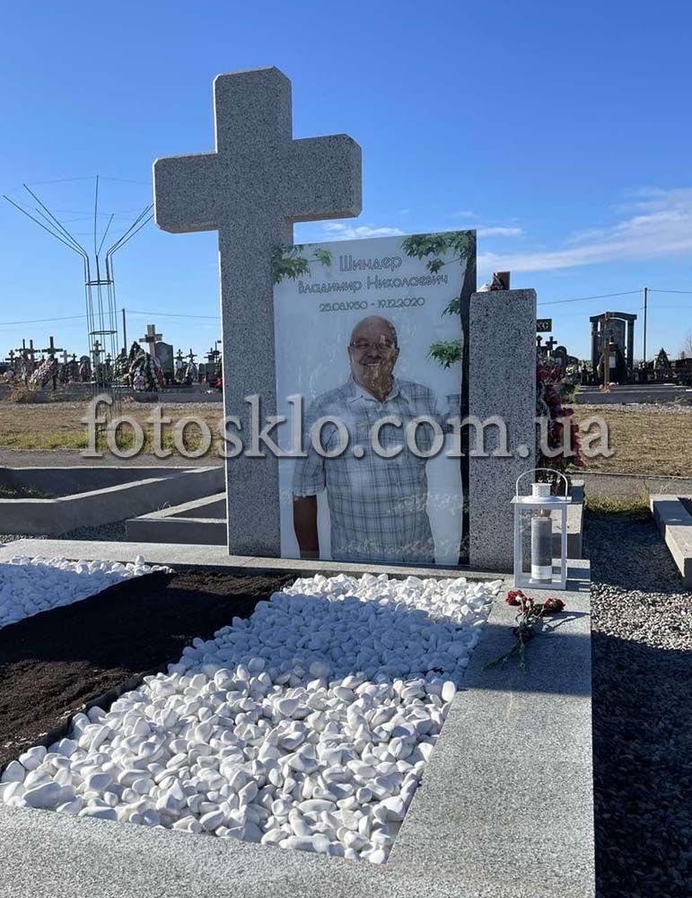pamytnik na dvoix s krestom(fotosklo.com.ua)2