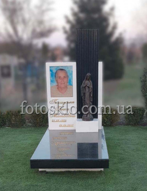 Памятник для мамы