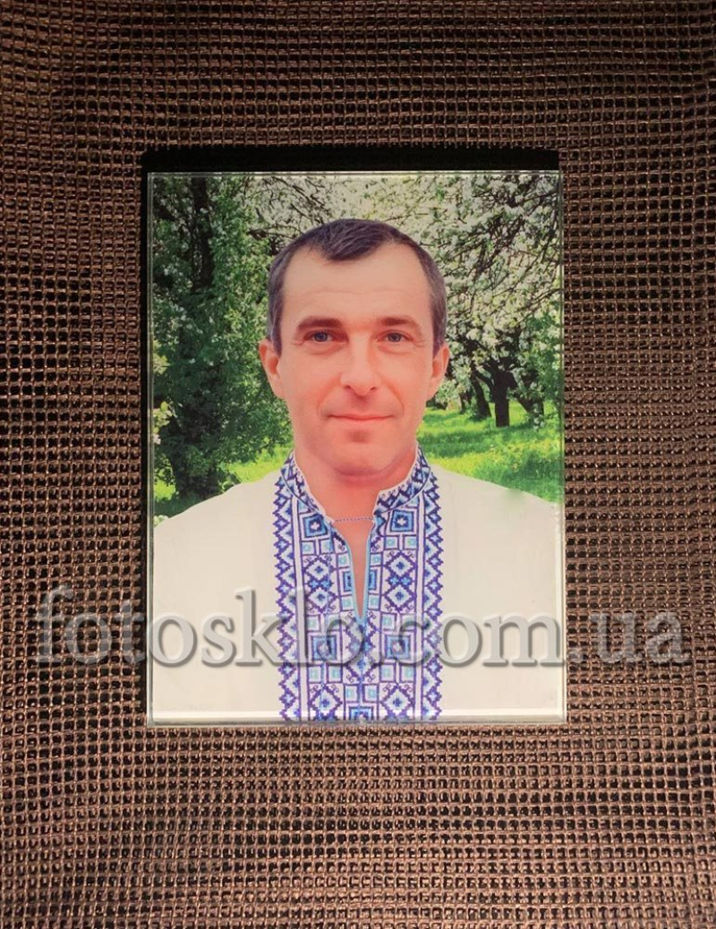 Фото в стекле для памятника Fotosklo