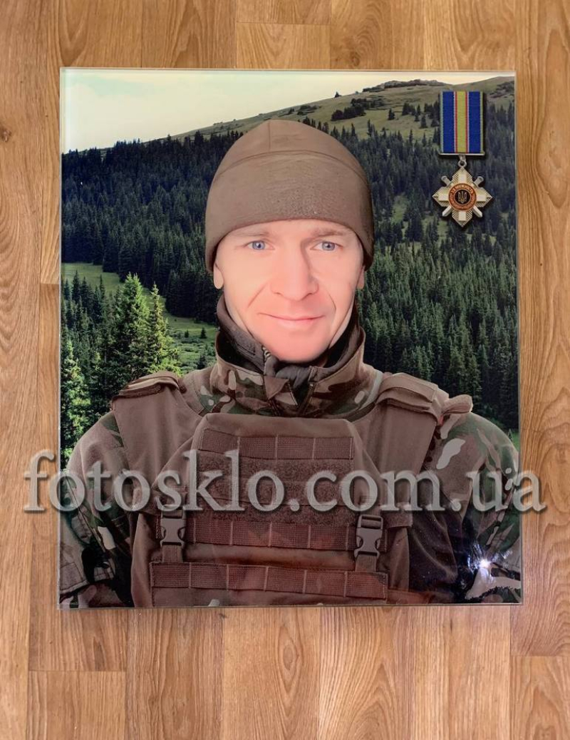 Фото под стеклом военному на памятник- Fotosklo