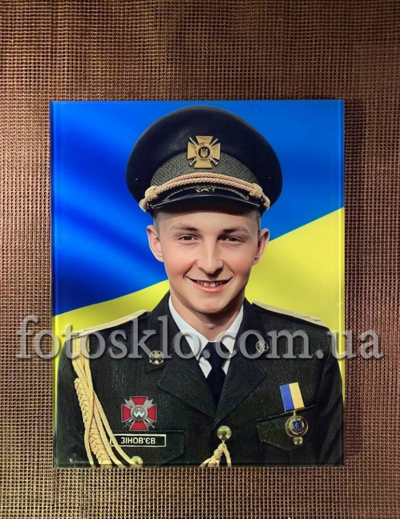 Фото под стеклом военному на памятник- Fotosklo
