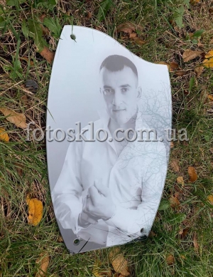 Фото в стекле по лекалу для памятника