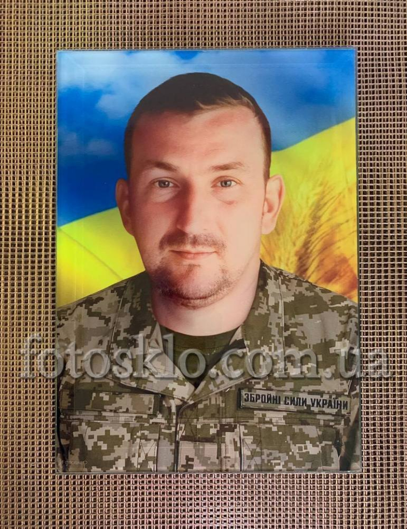 Фото под стеклом военному на памятник- Fotosklo