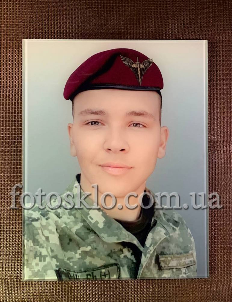 Фото под стеклом военному на памятник- Fotosklo