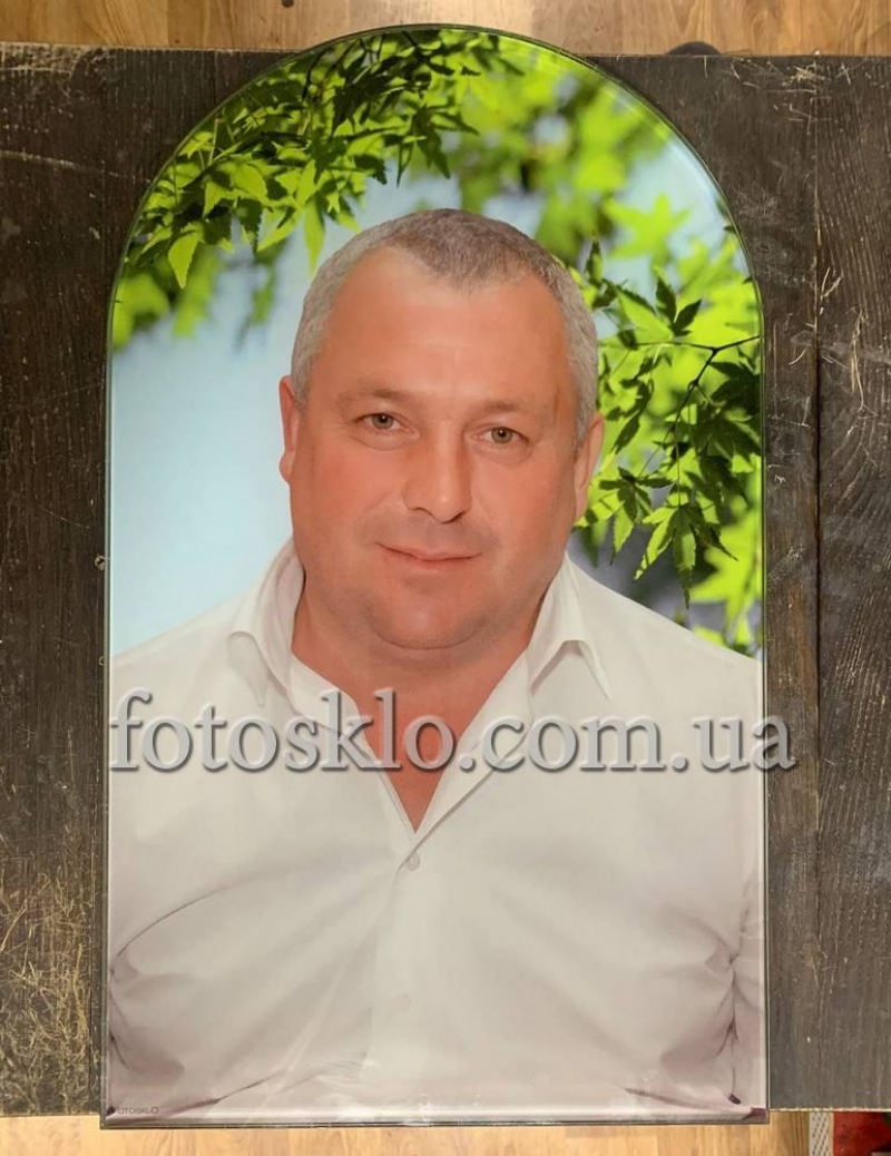 Фото в стекле в форме купола для памятника - Fotosklo