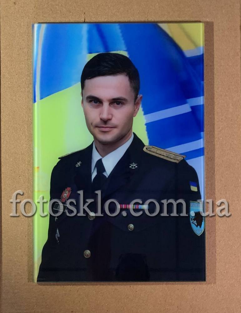 Фото под стеклом военному на памятник- Fotosklo