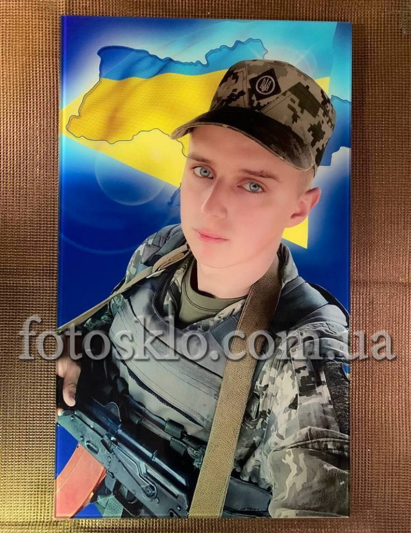 Фото под стеклом военному на памятник- Fotosklo