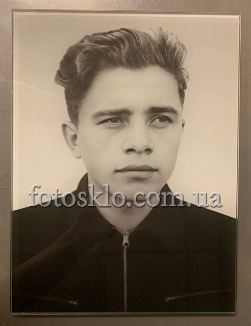 Фото в стекле прямоугольное для памятника