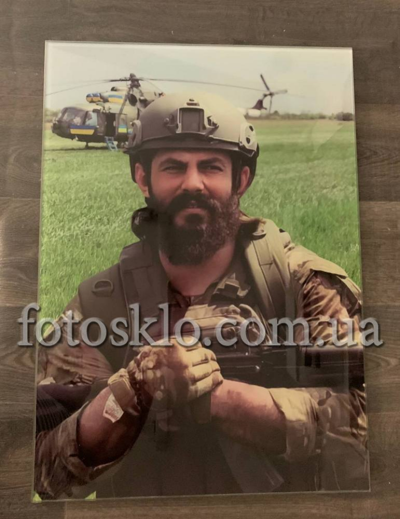 Фото под стеклом военному на памятник- Fotosklo