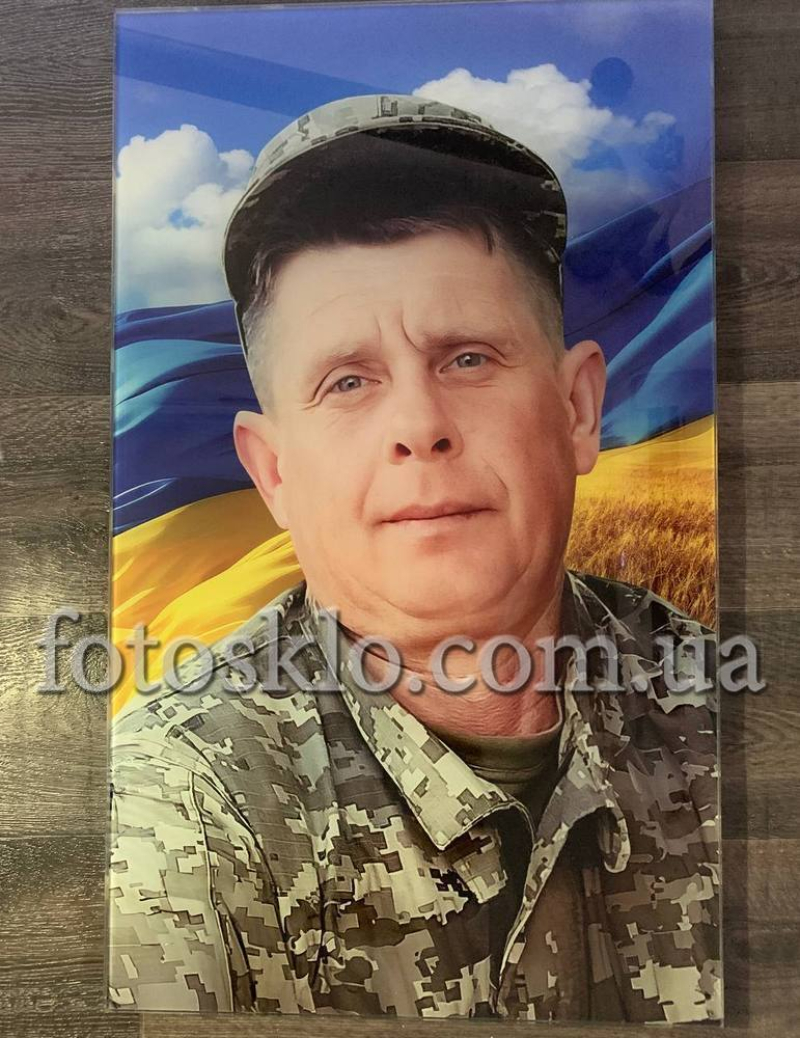 Фото под стеклом военному на памятник- Fotosklo