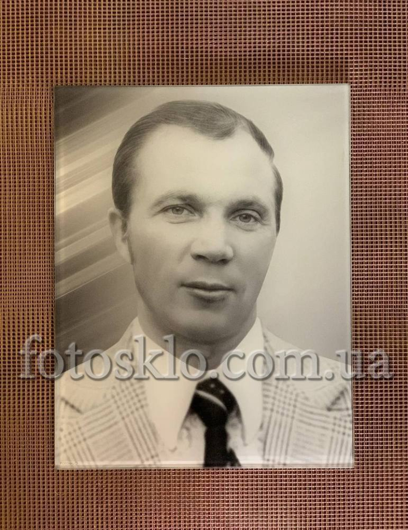 Фото в стекле для памятника Fotosklo