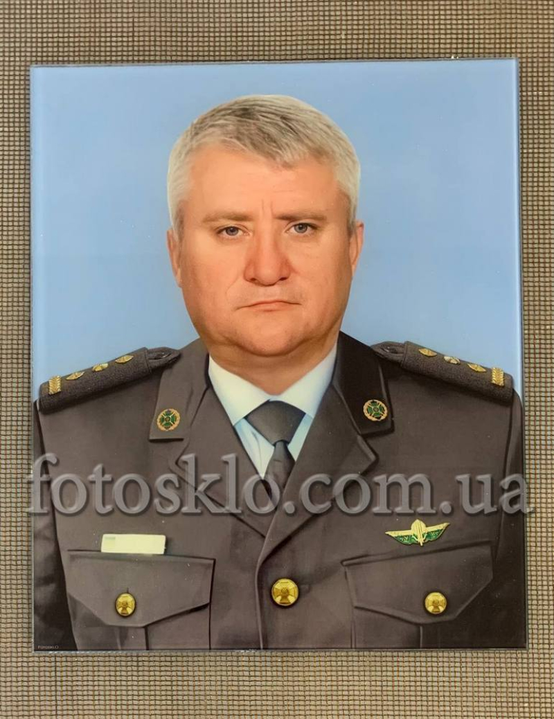 Фото под стеклом военному на памятник- Fotosklo