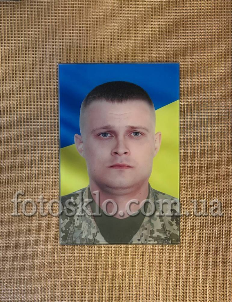 Фото под стеклом военному на памятник- Fotosklo