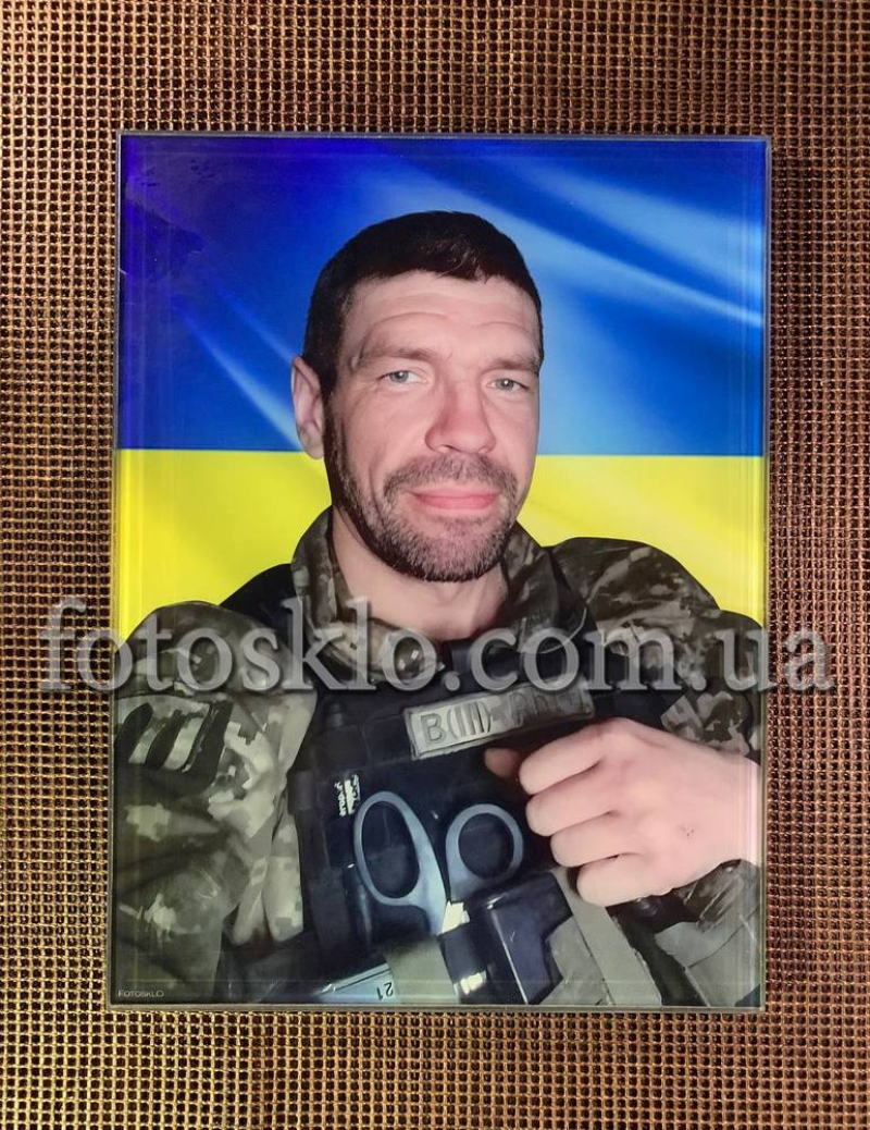 Фото под стеклом военному на памятник- Fotosklo