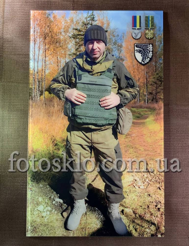 Фото под стеклом военному на памятник- Fotosklo