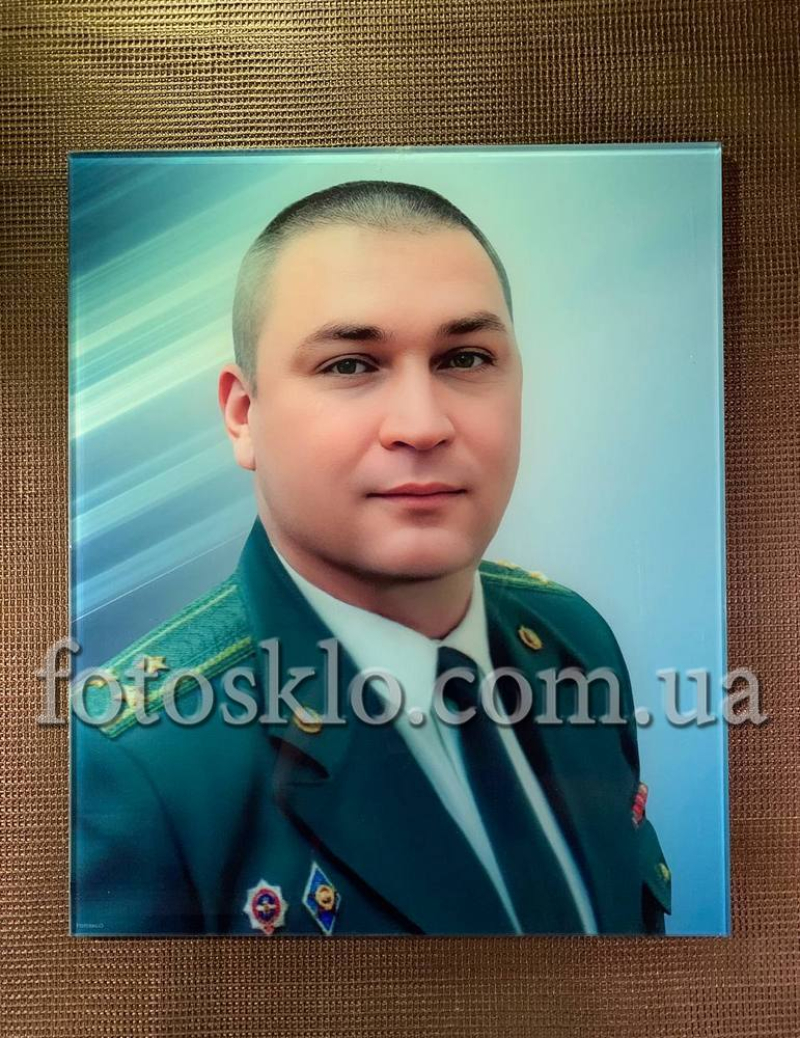 Фото под стеклом военному на памятник- Fotosklo