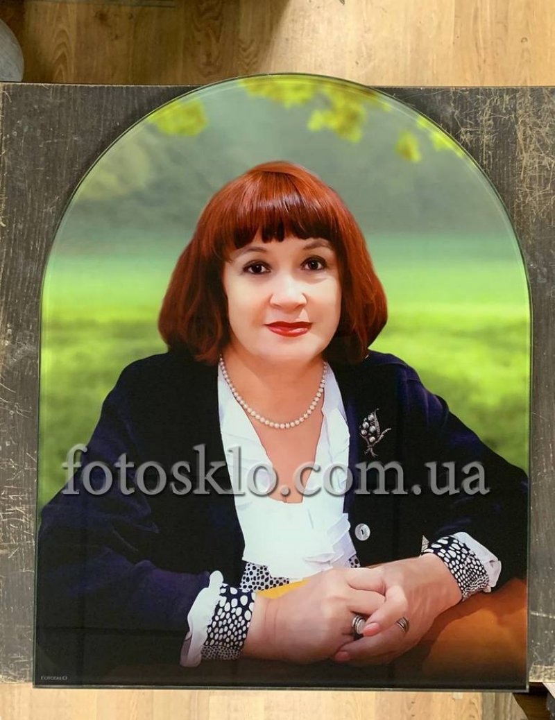 Фото в стекле в форме купола для памятника - Fotosklo